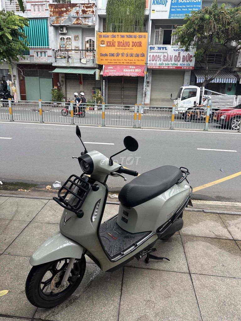 VinFast Evogrand Серый 3000 км