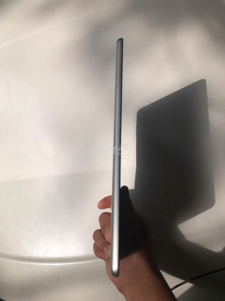 K dùng tới bán iPad Air 1 16GB còn đẹp k lỗi gì rẻ. Mua bán Máy tính bảng tại Quận Hoàng Mai Hà Nội được đăng bởi Nguyễn Trung hình 1