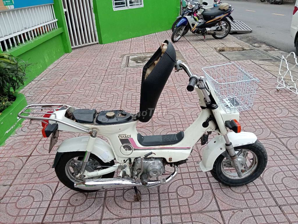 Honda Chaly 1984 Trắng kem. Mua bán Xe máy tại Quận 5 Tp Hồ Chí Minh được đăng bởi Luong hình 2