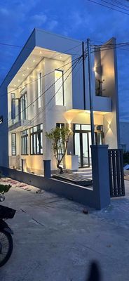 🔥Bán Lô Đất Lô Góc 2 Mặt Tiền Nhà Mới 100% tại Khu Phố 3, Tân An, LaGi. Mua bán đất tại Thị xã La Gi Bình Thuận được đăng bởi MINH HẢI 