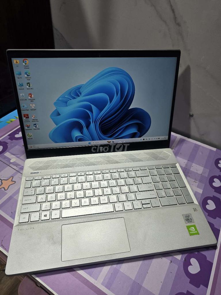 HP 15 i5 1035G1/8G/128G/MX250/15.6" FHD zin đẹp. Mua bán Laptop tại Quận 12 Tp Hồ Chí Minh được đăng bởi Cầm Đồ Thanh Lý hình 1