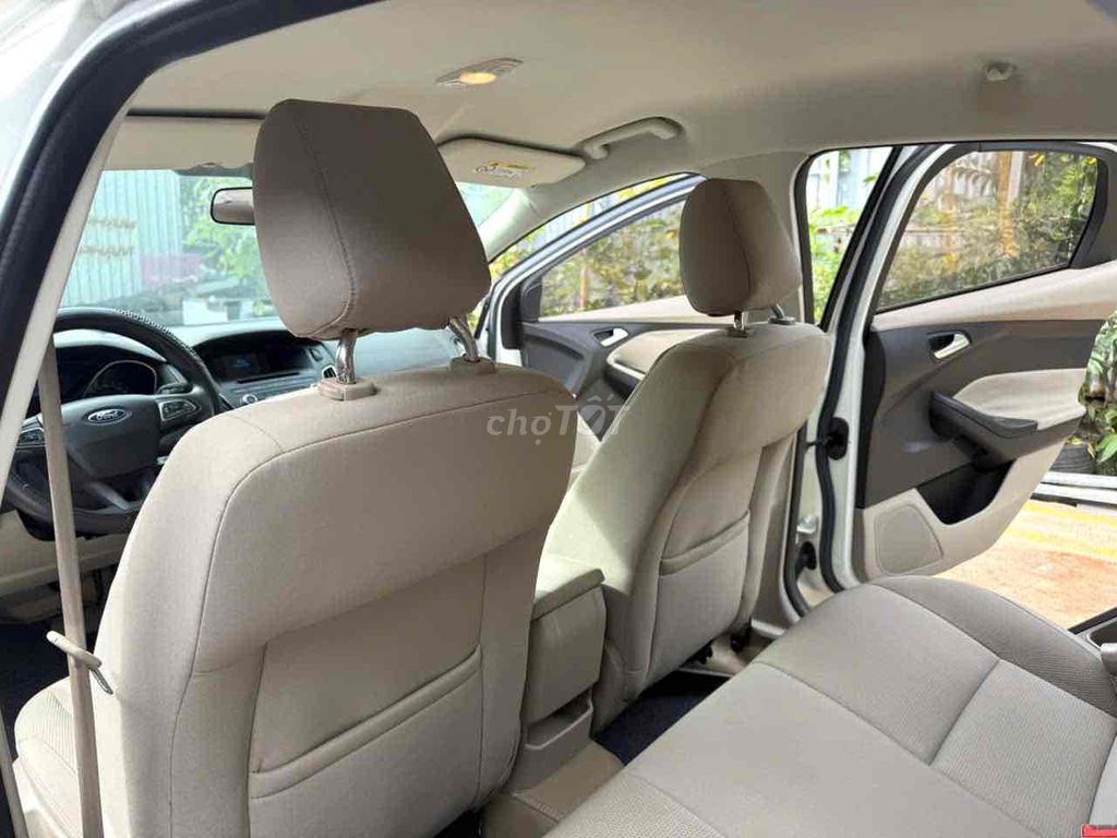 FOCUS 2017 LƯỚT 2 VẠN XỊN ,XE NHƯ MỚI. Mua bán Ô tô tại Quận Bình Tân Tp Hồ Chí Minh được đăng bởi XUÂN DUY AUTO hình 13