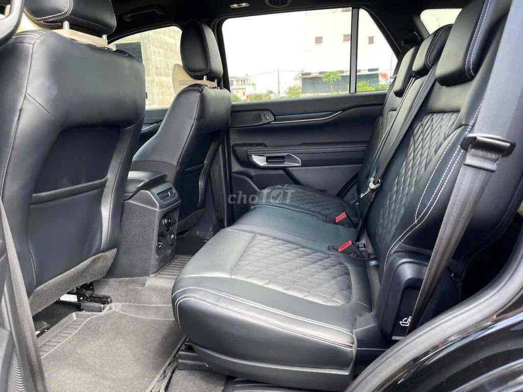 Everest Platinum 2024 Xe Tại Hãng Ford. Mua bán Ô tô tại Quận Tân Bình Tp Hồ Chí Minh được đăng bởi FORD PHỔ QUANG XE CŨ hình 6