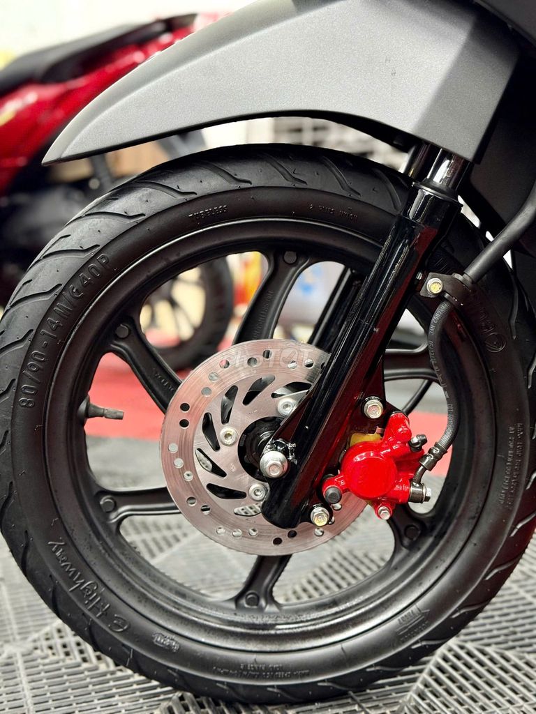 💥Honda Vision 2018 bản Đen nhám- Đỏ BSTP 9 chủ ký. Mua bán Xe máy tại Thành phố Thủ Đức Tp Hồ Chí Minh được đăng bởi XE MÁY THỦ ĐỨC hình 13