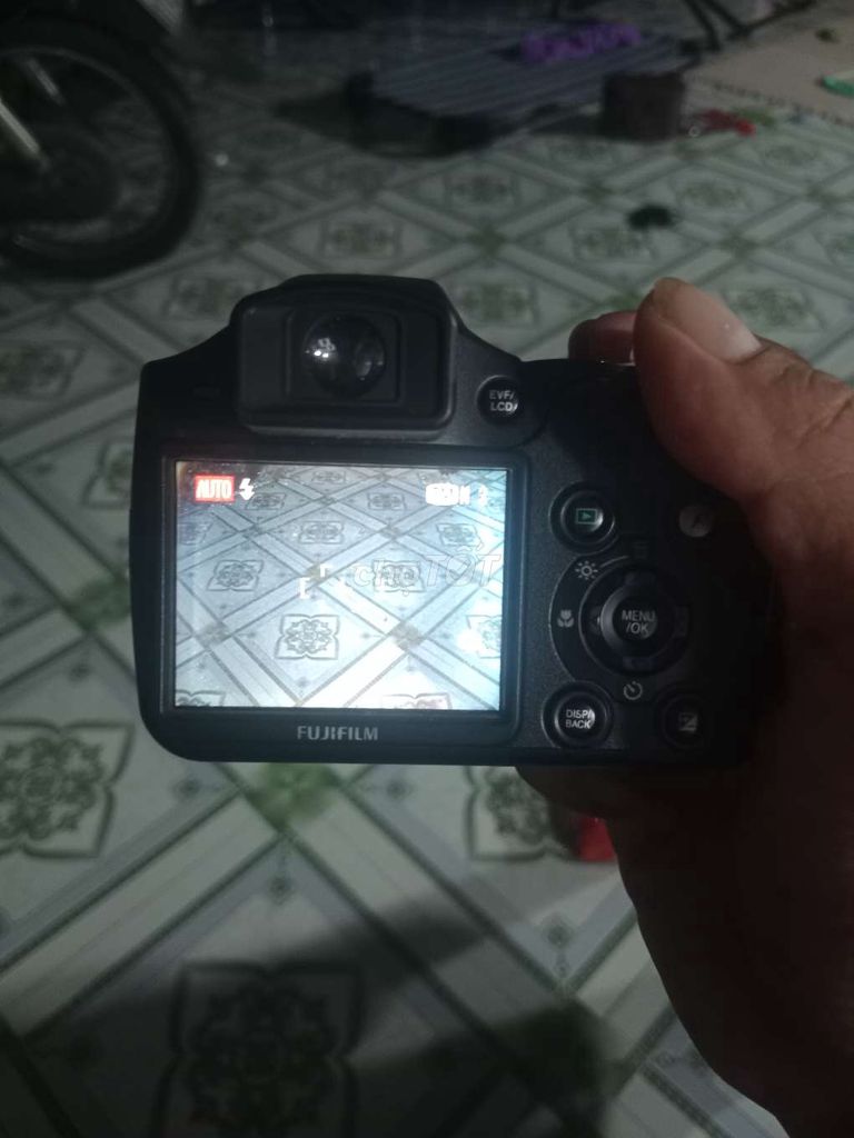 Máy ảnh Fujifilm FinePix S5700 Đen. Mua bán Máy ảnh, Máy quay tại Huyện Củ Chi Tp Hồ Chí Minh được đăng bởi Lê Nhựt    có gì bán đó hình 1
