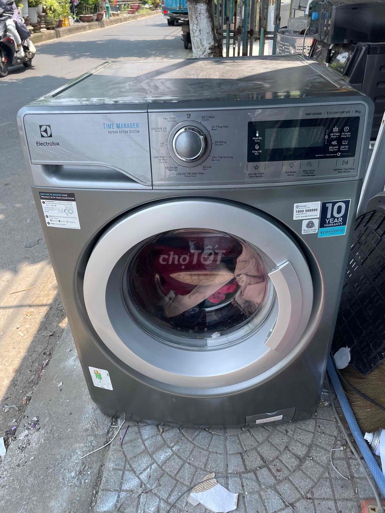 Máy giặt Electrolux 9kg cửa trước. Mua bán Máy giặt tại Quận Cẩm Lệ Đà Nẵng được đăng bởi Nghĩa hình 1