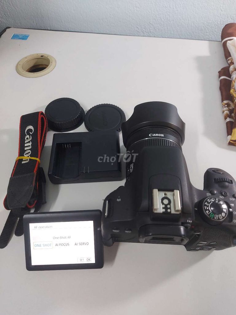 Canon 800D lens 18-55 STM(2) 13K shots newlike.. Mua bán Máy ảnh, Máy quay tại Quận Lê Chân Hải Phòng được đăng bởi MAYANHVUI hình 1