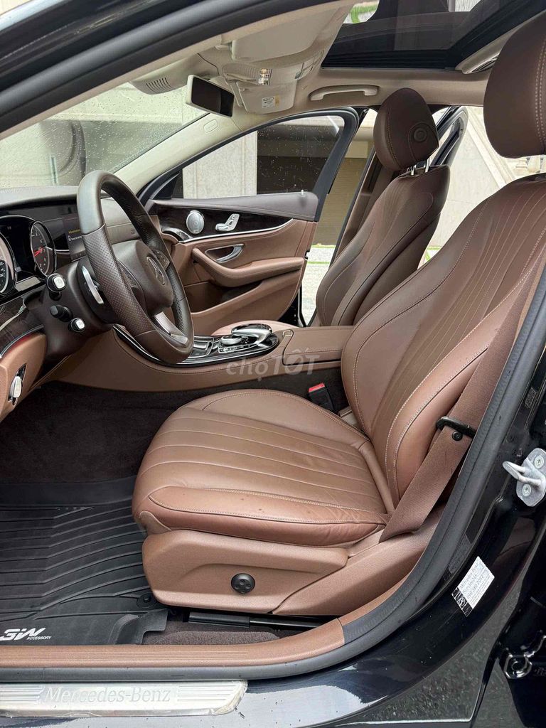 BÁN E250 Siêu Lướt chạy 36.000km bao check hãng. Mua bán Ô tô tại Quận Gò Vấp Tp Hồ Chí Minh được đăng bởi USER CAR 1990 hình 2