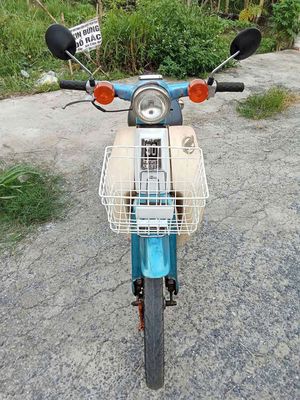 Honda Cúp 50cc .Máy Êm Ru .Học Sinh Đi Ko Bằng Lái. Mua bán Xe máy tại Huyện Hóc Môn Tp Hồ Chí Minh được đăng bởi Tuân Nguyên