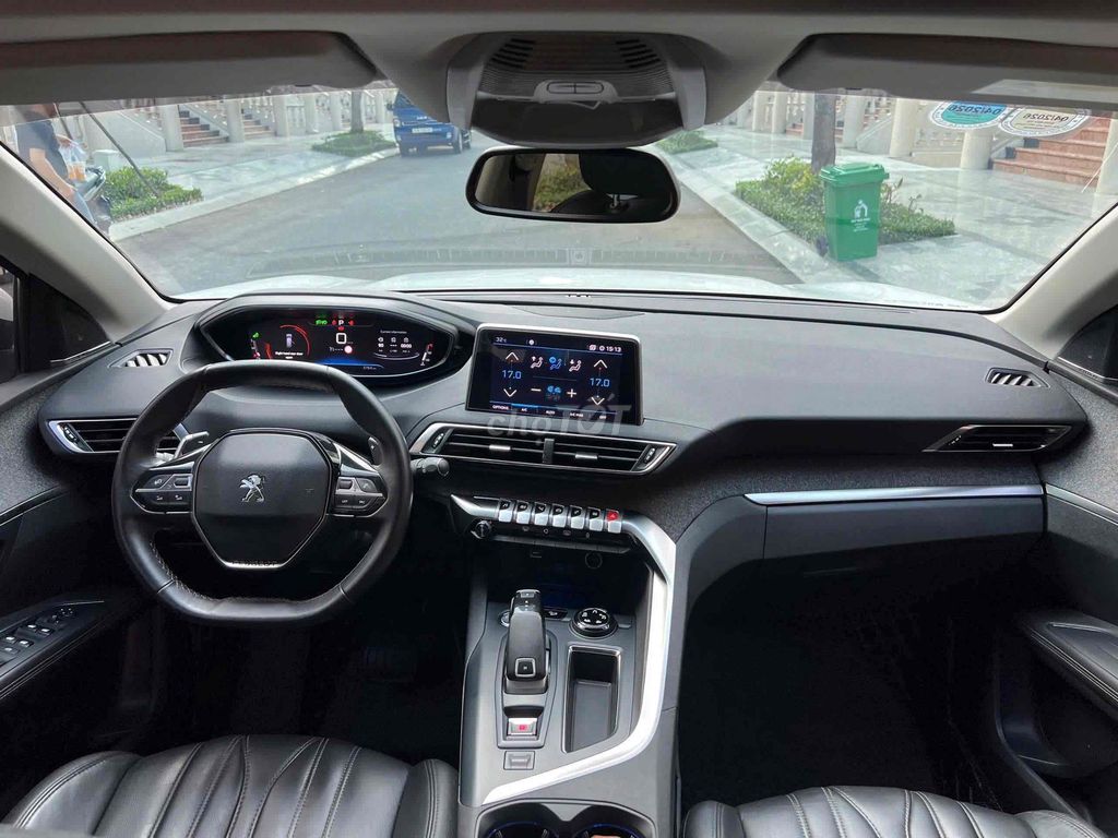 Peugeot 5008 Allure 1 chủ gốc SG có full ls có BH. Mua bán Ô tô tại Quận Tân Phú Tp Hồ Chí Minh được đăng bởi Kim Ngân Xe Lướt hình 6