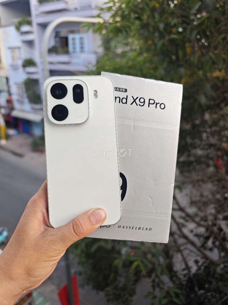 Oppo Find X9 Pro 12/256GB Trắng 99% Fullbox. Mua bán Điện thoại tại Quận 6 Tp Hồ Chí Minh được đăng bởi Điện thoại chất mỗi ngày hình 1