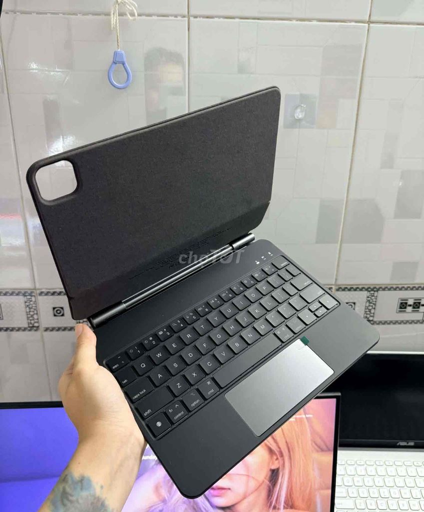 Bao da bàn phím GOOJODOQ -NEW ( 11” , 12.9”). Mua bán Phụ kiện (Màn hình, Chuột...) tại Quận 5 Tp Hồ Chí Minh được đăng bởi Quế Trâm hình 1