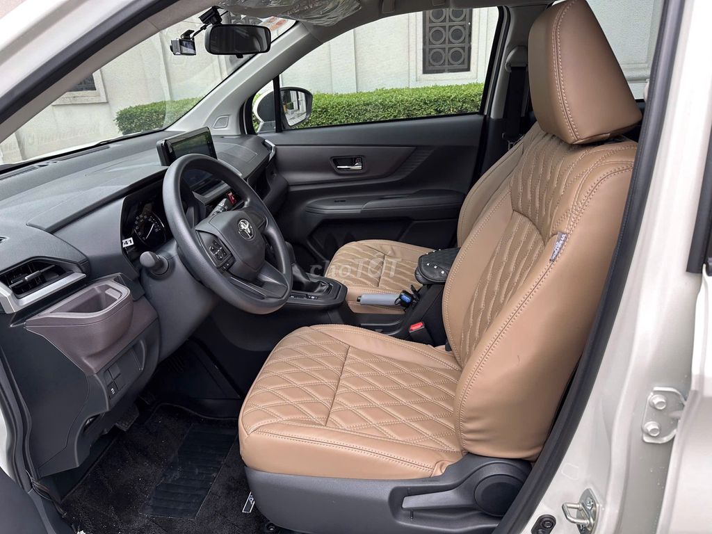 Toyota Avanza Premio 2025 - 193 km như mới đập hộp. Mua bán Ô tô tại Quận Cầu Giấy Hà Nội được đăng bởi Xe Cũ Dương Đô hình 4