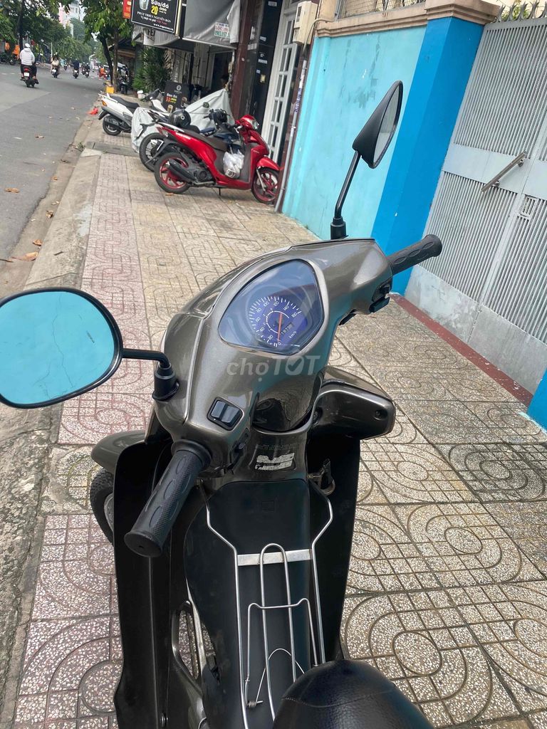 FUTURE 2001. Thành phố. Mua bán Xe máy tại Quận Tân Phú Tp Hồ Chí Minh được đăng bởi Cửa hàng xe máy Nam Trang hình 4