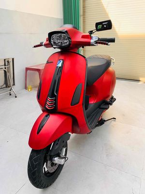 Vespa Đỏ Cherry Nhám Đèn Vuông Led 2Tầng Hình Thật