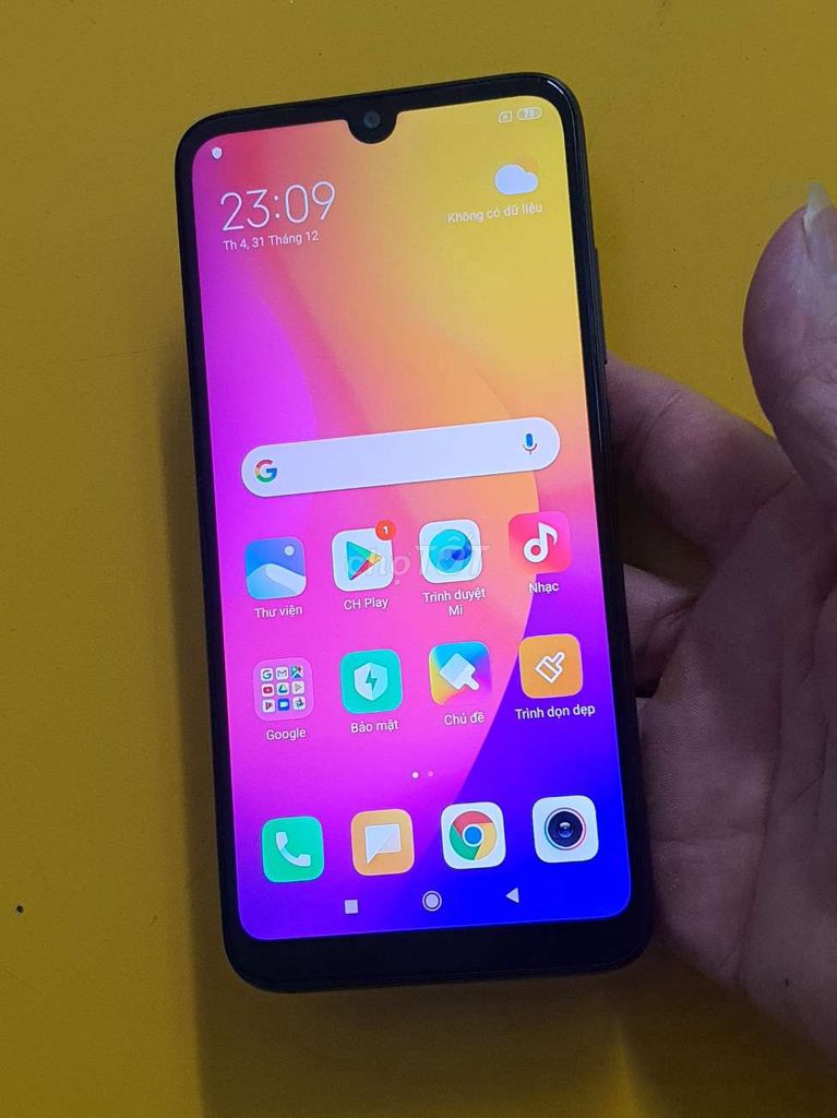 Xiaomi redmi 7 zin đẹp ram 3/ 32 Gb pin trâu