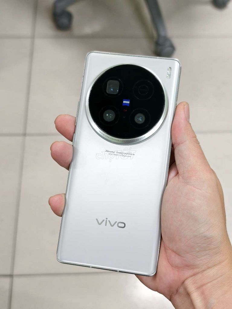 Vivo X100 Ultra 12.256 Titan thay kính cam. Mua bán Điện thoại tại Thành phố Thủ Đức Tp Hồ Chí Minh được đăng bởi Long hình 1
