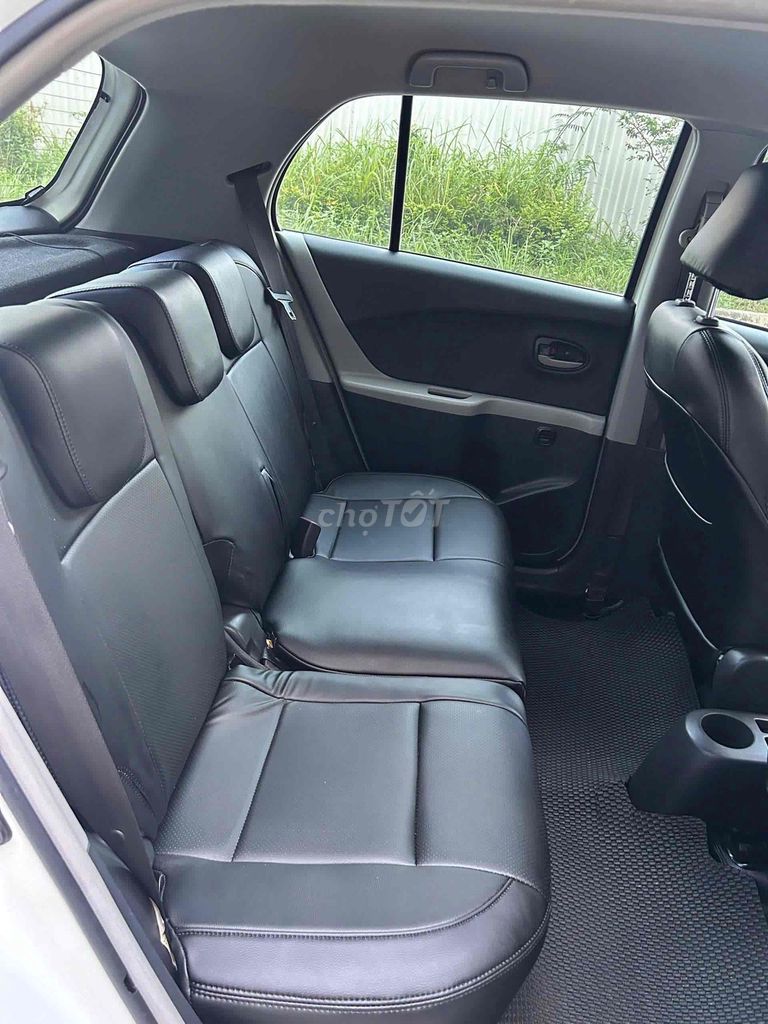Toyota Yaris 1.3AT sx 2010 nhập Nhật siêu đẹp. Mua bán Ô tô tại Quận Cầu Giấy Hà Nội được đăng bởi Cao Quý hình 14