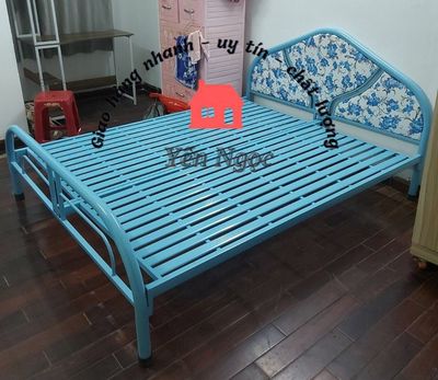 GIƯỜNG SẮT : GIƯỜNG SẮT + GIƯỜNG SẮT + GIƯỜNG SẮT!. Mua bán Giường, chăn ga gối nệm tại Quận 5 Tp Hồ Chí Minh được đăng bởi Ngọc NTTL
