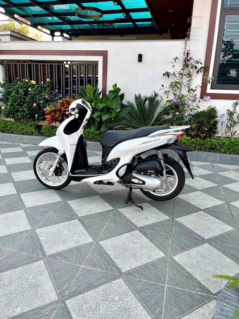 Honda SH Mode Trắng đã dùng. Mua bán Xe máy tại Huyện An Dương Hải Phòng được đăng bởi Xe Máy Khang Chi hình 6