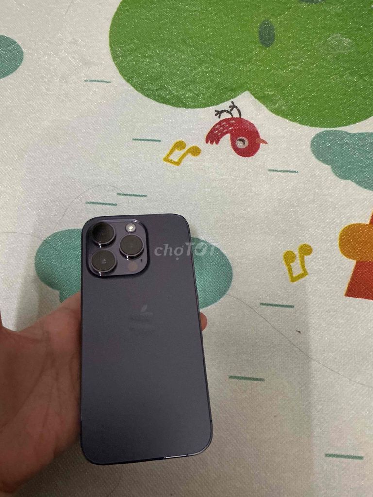 Apple iPhone 14 Pro 256GB Tím Đã dùng. Mua bán Điện thoại tại Quận Hoàn Kiếm Hà Nội được đăng bởi Lê Nhi hình 1