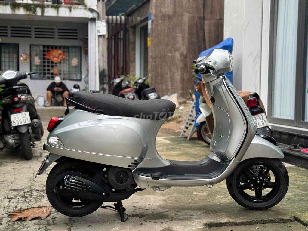Vespa Lx125cc 3vie phun xăng điện tử bạc posche. Mua bán Xe máy tại Quận Gò Vấp Tp Hồ Chí Minh được đăng bởi Khanh hình 5