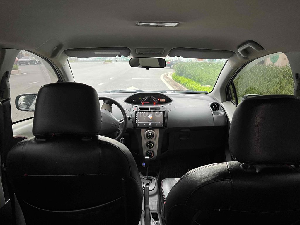 Toyota Yaris 2010 1.3 At. Mua bán Ô tô tại Quận Cầu Giấy Hà Nội được đăng bởi Cửa hàng Đại Tín Auto hình 8