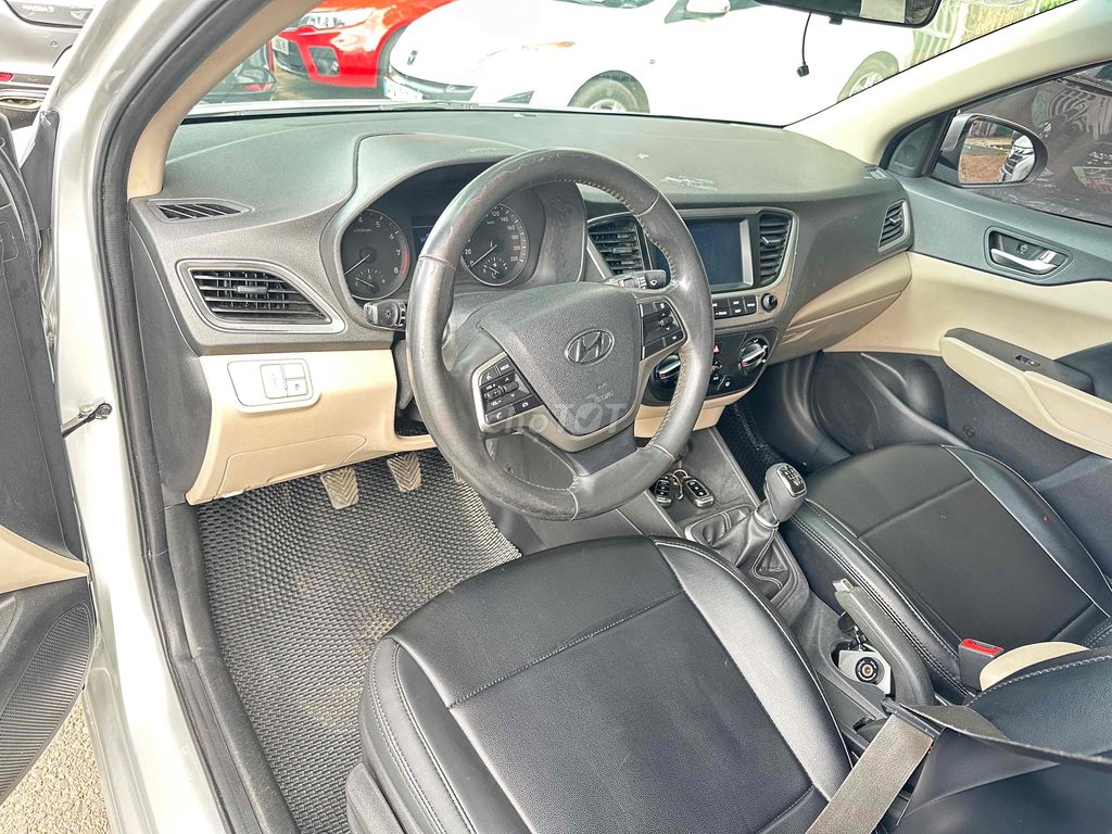 Hyundai Accent 2018 1.4 MT - 100000 km. Mua bán Ô tô tại Thành phố Buôn Ma Thuột Đắk Lắk được đăng bởi minh toàn  hình 7