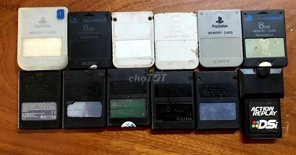 - Memory card Ps1, ps2, psone...Giá 50K/ 1c