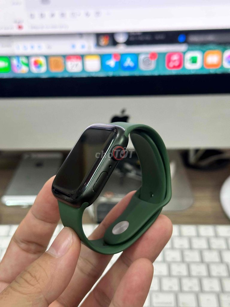 Hàng hiếm Applewatch Series 7/45 Xanh Green