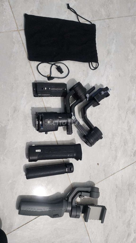 Gimbal DJI Ronin S Đen. Mua bán Phụ kiện (Màn hình, Chuột...) tại Huyện Hưng Nguyên Nghệ An được đăng bởi Tu Nguyen Sy hình 1