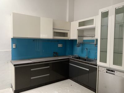 Bán nhà TheSeasons ngay Lotte Mart giá rẻ 6.9 tỷ DT 5x20 1T 3L 4PN 4WC