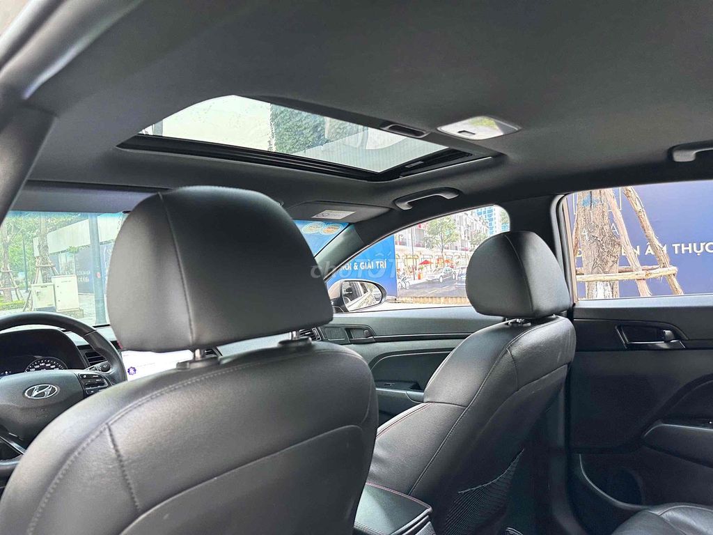 Elantra 2019 Sport 1.6T 80000 km. Mua bán Ô tô tại Quận Hoàng Mai Hà Nội được đăng bởi Dong Doanh hình 12