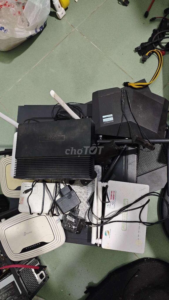 Modem,hub, switch. Mua bán Phụ kiện (Màn hình, Chuột...) tại Huyện Đắk Mil Đắk Nông được đăng bởi trần văn hưng hình 1