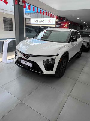 VinFast VF 7 Eco , Trả Trước 100tr nhận xe !!!