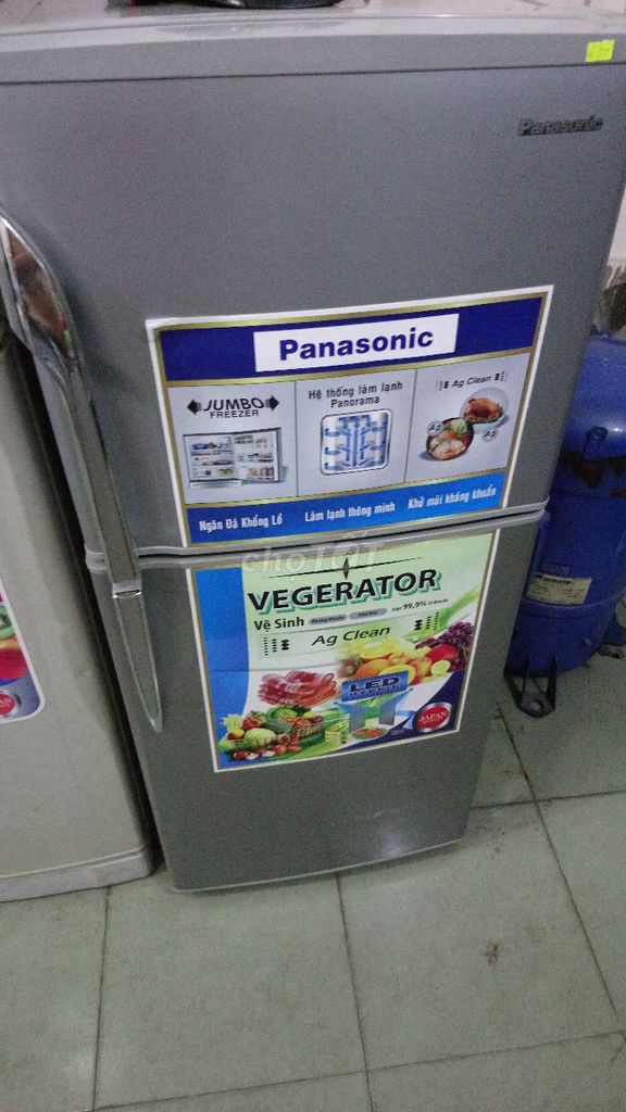 0785426641 - Tủ lạnh Panasonic đang chạy tốt