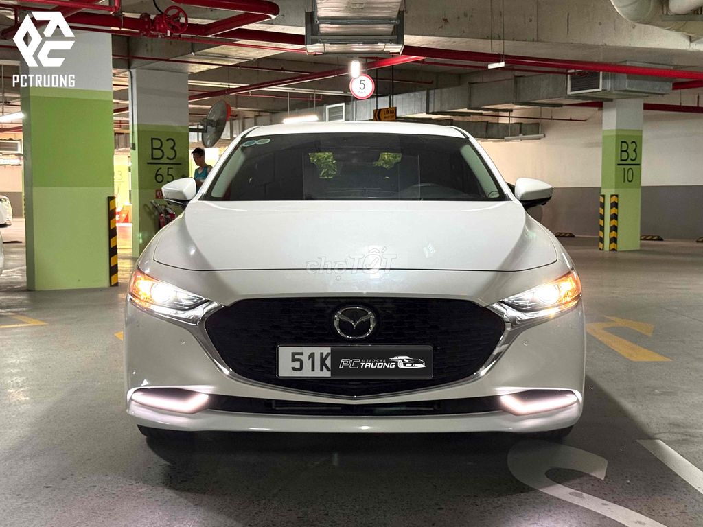 MAZDA 3 1.5 LUXURY 2023, 10.000KM, NHIỀU PHỤ KIỆN