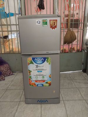 Thanh lý tủ lạnh Aqua 125l