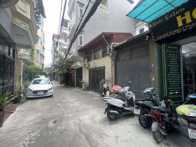 Cần bán gấp nhà phố Cát Linh - Đống Đa. Vị trí trung tâm, khu phân lô,. Mua bán nhà ở tại Quận Đống Đa Hà Nội được đăng bởi Tong cuong