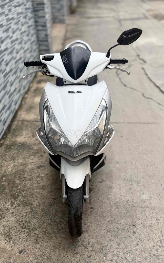 Honda Air Blade 2012 chính chủ, máy zin êm biển SG