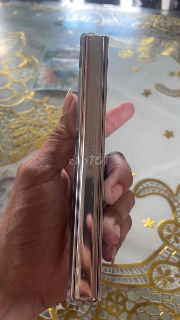 Samsung Z Fold 4 Vàng hồng Màn hình hỏng. Mua bán Điện thoại tại Thị xã Ba Đồn Quảng Bình được đăng bởi cao lam hình 1