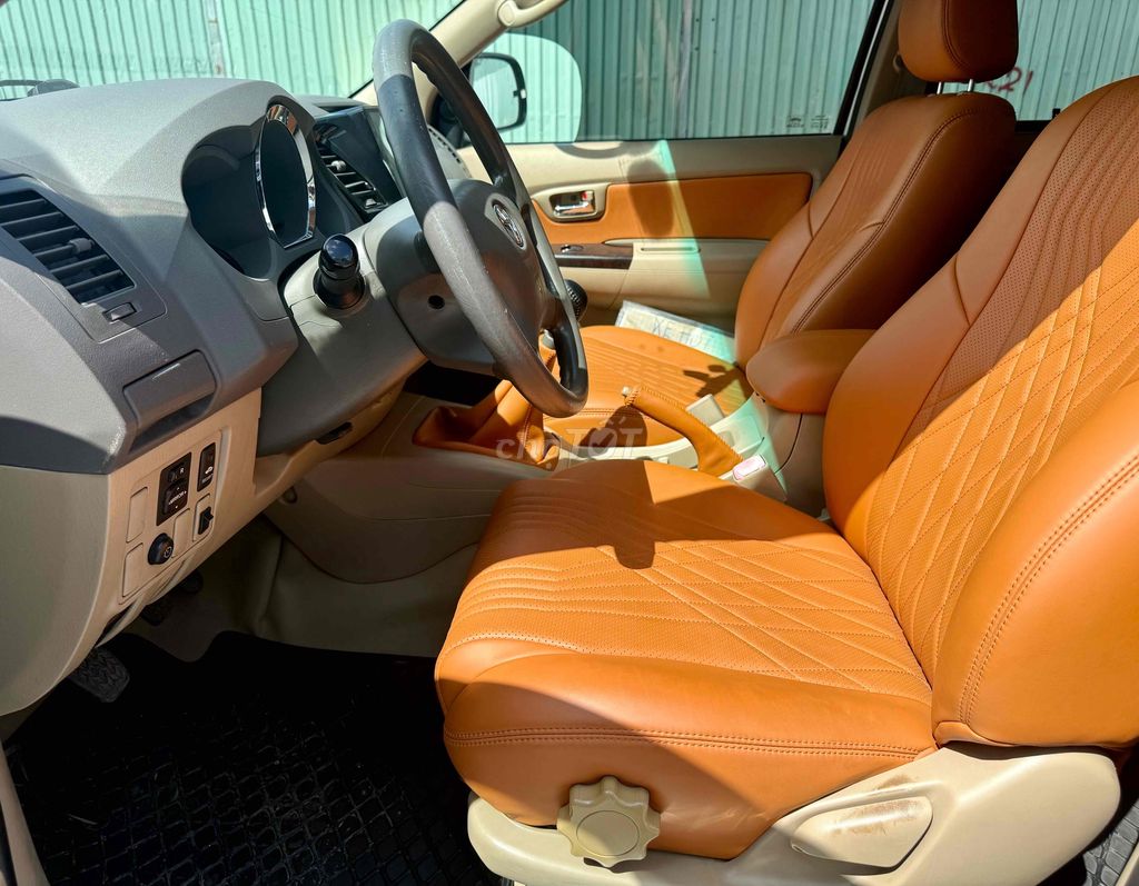 🆘🆘🆘FORTUNER 2.5G 10/2011 Số Sàn XE ĐẸP ZIN 99%. Mua bán Ô tô tại Quận Bình Tân Tp Hồ Chí Minh được đăng bởi Ôtô Nhiệm Nguyễn hình 8