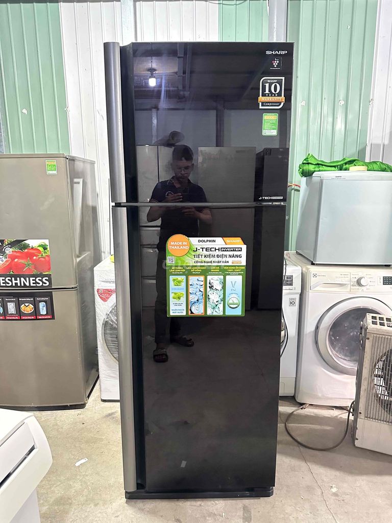 Tủ lạnh Sharp Inverter 400L Đen. Mua bán Tủ lạnh tại Quận Hải Châu Đà Nẵng được đăng bởi Duy bảo hình 1