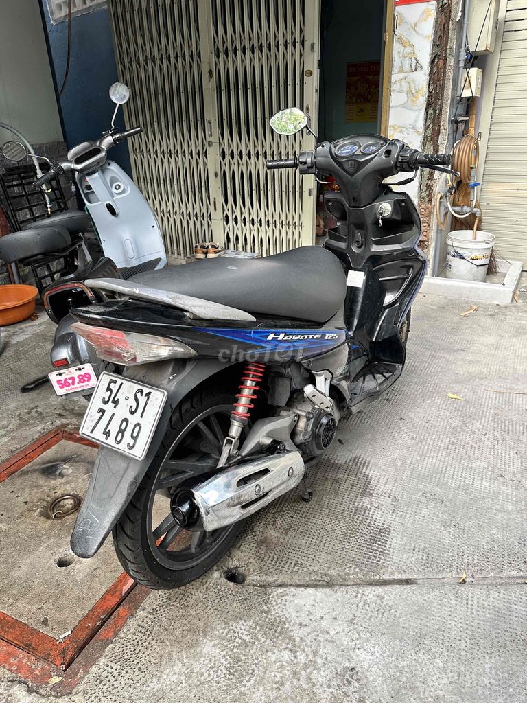 Suzuki Hayate 125 Xanh đen. Mua bán Xe máy tại Quận 3 Tp Hồ Chí Minh được đăng bởi Phạm thanh Trí  hình 3