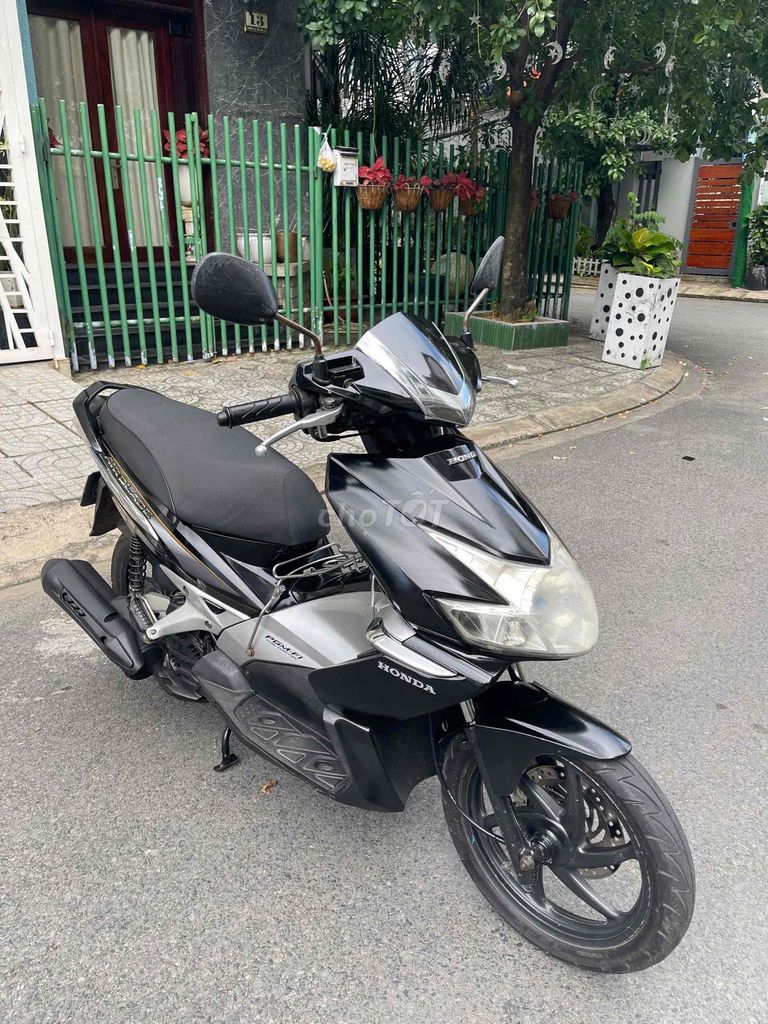 Honda Ab 2011 đời chót nẹp xi,bstp,xe zin êm ru. Mua bán Xe máy tại Quận 7 Tp Hồ Chí Minh được đăng bởi Trung Anh hình 3