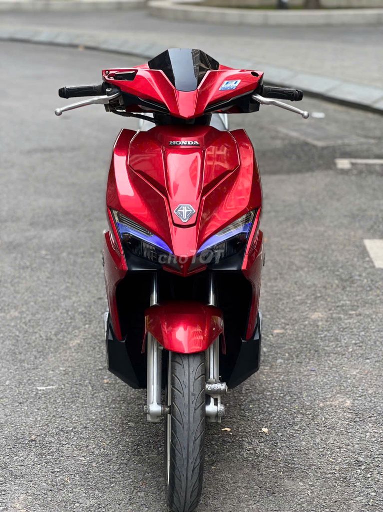 Air blade 125Fi, đèn led, khóa smartkey, 2019, zin. Mua bán Xe máy tại Quận Nam Từ Liêm Hà Nội được đăng bởi Em Nhung hình 1