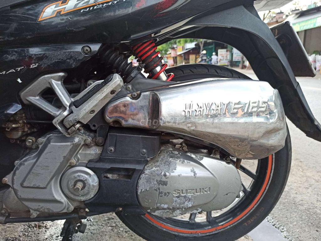 Suzuki Hayate 125cc Đen ĐK 2010  XE ZIN ÊM zú bốc.. Mua bán Xe máy tại Quận Bình Tân Tp Hồ Chí Minh được đăng bởi LÊ TRUNG VIỄN. hình 3