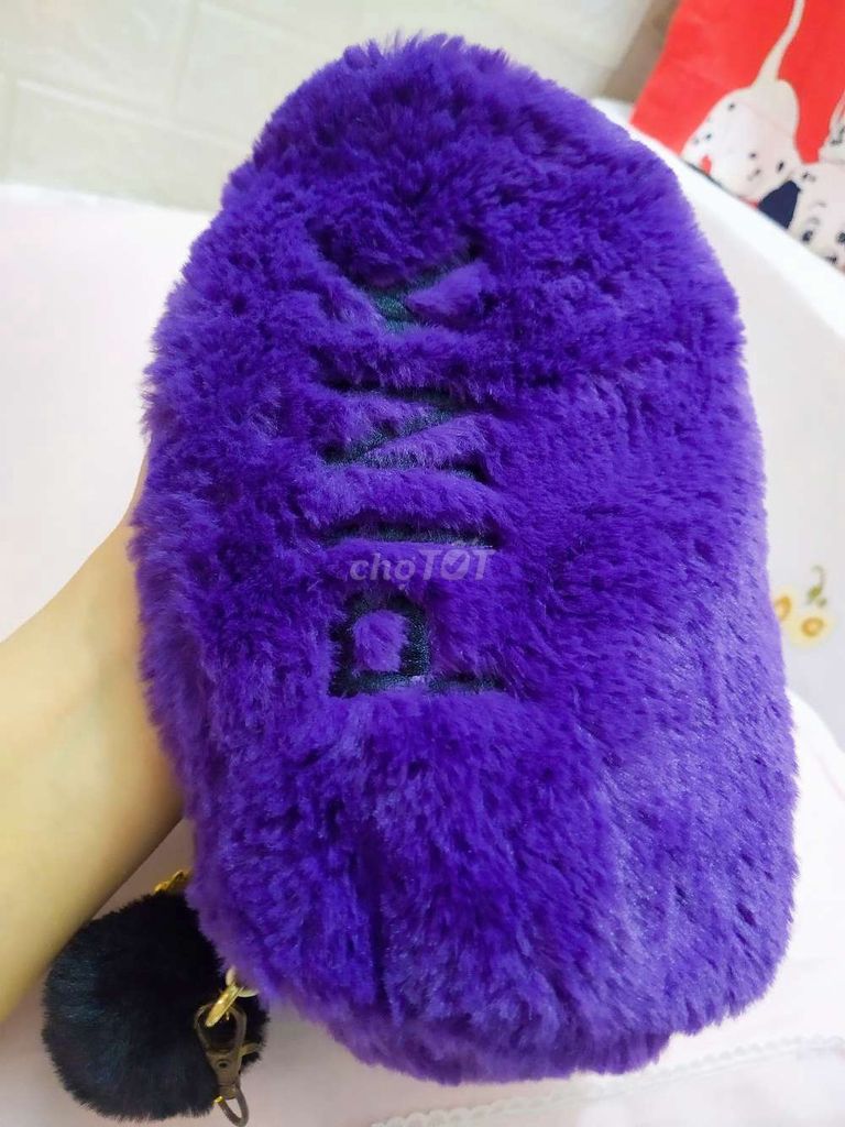 Túi đeo chéo chất lông Thỏ siêu mượt (Korea).