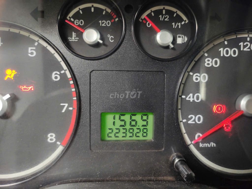 Xe Ford Focus 2008 1.8 MT Giá chỉ 98 triệu. Mua bán Ô tô tại Thành phố Buôn Ma Thuột Đắk Lắk được đăng bởi Mr Đạt hình 4