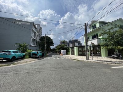 Siêu Hiếm! Nền GÓC biệt thự sổ cá nhân trục chính 20m KDC Phú Lợi, Q8. Mua bán đất tại Quận 8 Tp Hồ Chí Minh được đăng bởi Mr Tâm